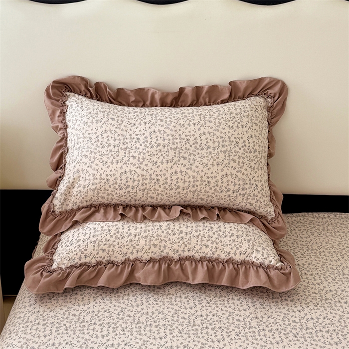 91家纺网 家纺一手货源 找家纺 梦舒羽 2025新款水洗珍珠棉单件床裙双层纱床垫保护罩三件套 柏林梦境-咖