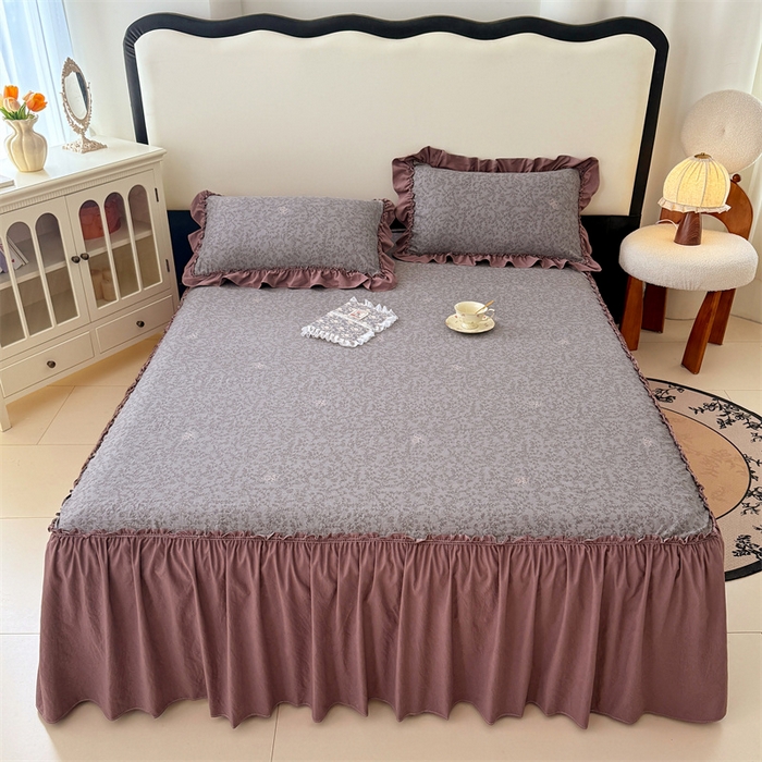 91家纺网 家纺一手货源 找家纺 梦舒羽 2025新款水洗珍珠棉单件床裙双层纱床垫保护罩三件套 墨染芳华