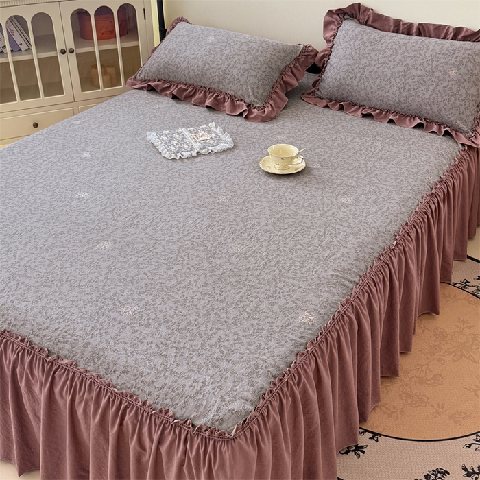 91家纺网 家纺一手货源 找家纺 梦舒羽 2025新款水洗珍珠棉单件床裙双层纱床垫保护罩三件套 墨染芳华