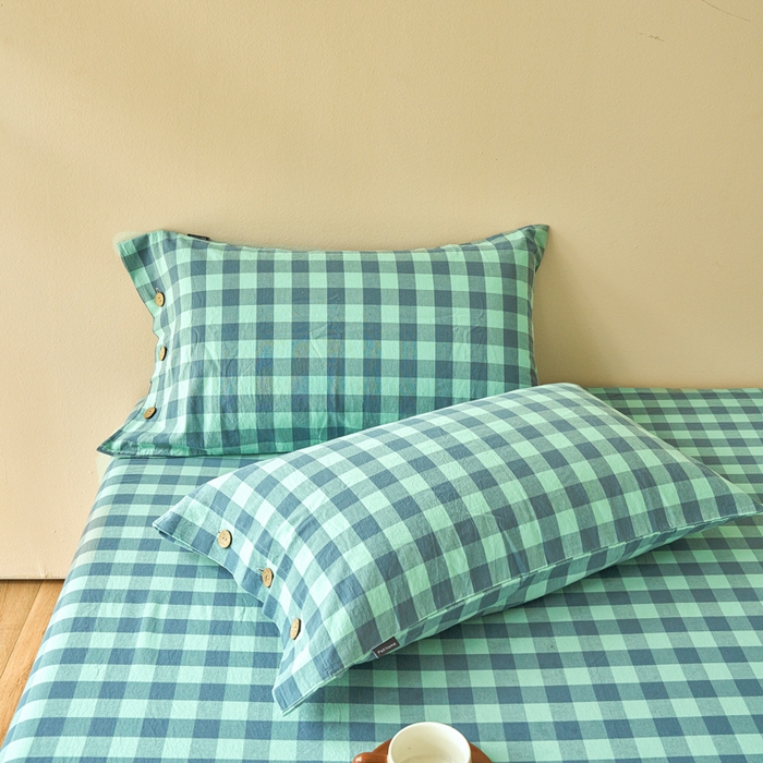 91家纺网 家纺一手货源 找家纺 贝尔 PELLHOME 全棉纽扣色织水洗棉格子四件套单品系列-单枕套（可抖音代发） 梦幻-绿
