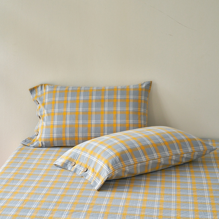 91家纺网 家纺一手货源 找家纺 贝尔 PELLHOME 全棉纽扣色织水洗棉格子四件套单品系列-单枕套（可抖音代发） 泊雅-黄