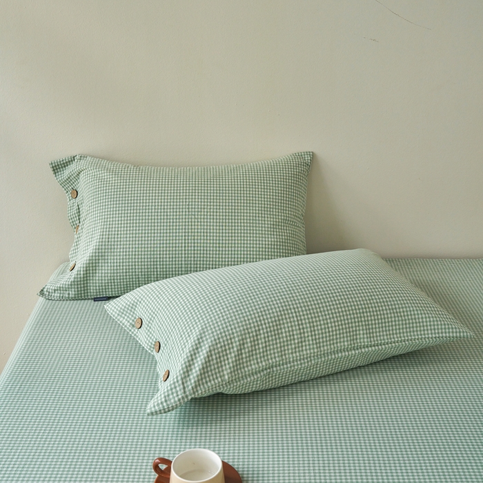 91家纺网 家纺一手货源 找家纺 贝尔 PELLHOME 全棉纽扣色织水洗棉格子四件套单品系列-单枕套（可抖音代发） 细绿格-
