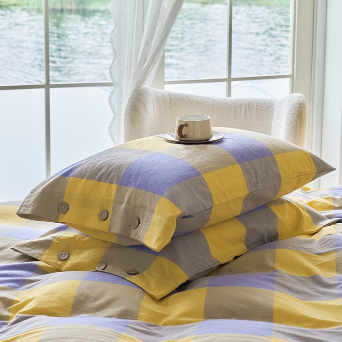 91家纺网 家纺一手货源 找家纺 贝尔 PELLHOME 全棉纽扣色织水洗棉格子四件套单品系列-单枕套（可抖音代发） 紫咖大格