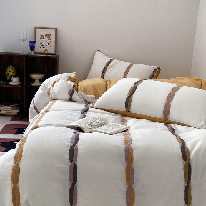 91家纺网 家纺一手货源 找家纺 贝尔 2025新款提花四件套三件套绞花系列-织梦 织梦-绞花系列（黄）