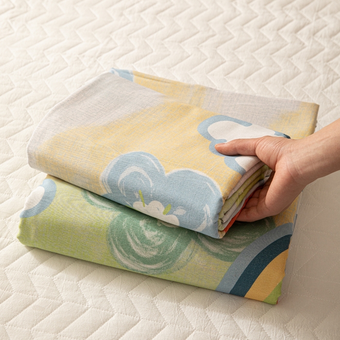 91家纺网 家纺一手货源 找家纺 眠博士 2025新款全棉混纺生态磨毛印花单床笠 磨毛床笠-彩虹草莓