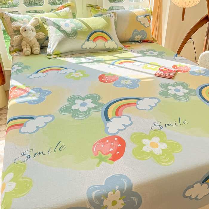 91家纺网 家纺一手货源 找家纺 眠博士 2025新款全棉混纺生态磨毛印花单床笠 磨毛床笠-彩虹草莓