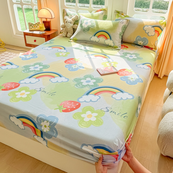 91家纺网 家纺一手货源 找家纺 眠博士 2025新款全棉混纺生态磨毛印花单床笠 磨毛床笠-彩虹草莓