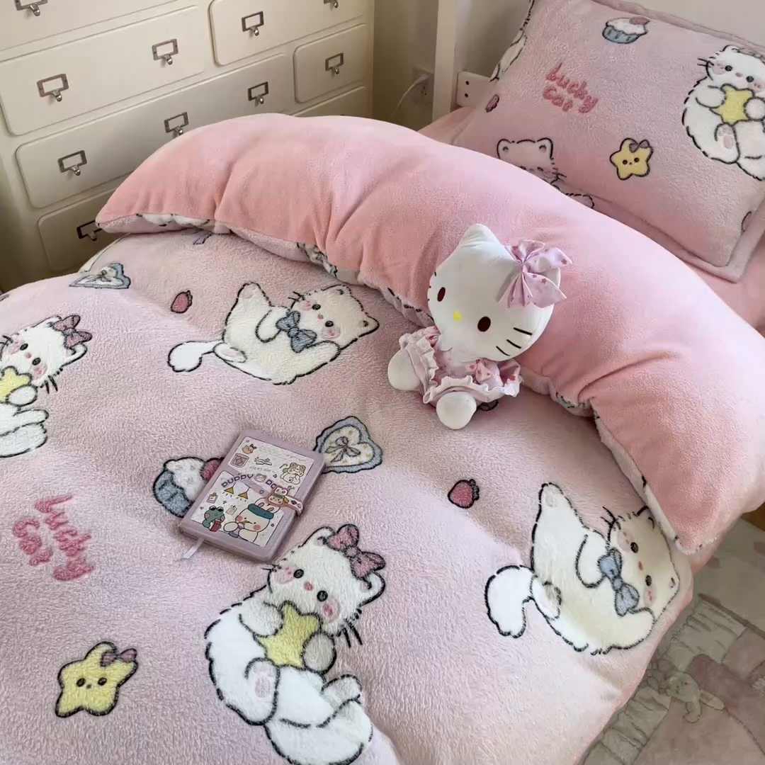 91家纺网 家纺一手货源 找家纺 川悦生活 2025新款立体雪花绒印花四件套学生床系列二场景一 甜梦小猫