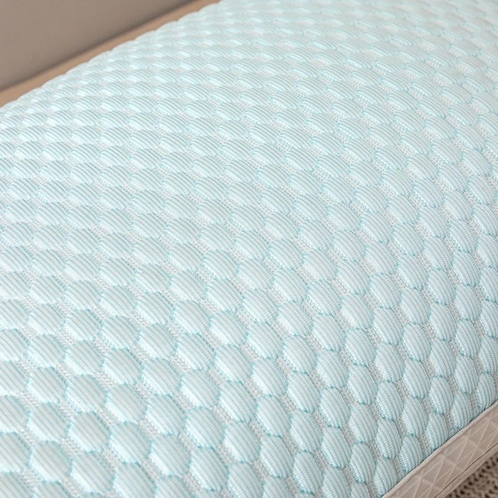 91家纺网 家纺一手货源 找家纺 浩宇家纺 2025新款凉豆豆枕芯外贸畅品枕头家用舒适网边透气四季款（支持定制） 兰色