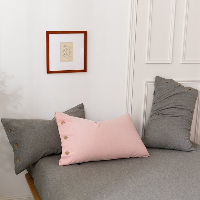 91家纺网 家纺一手货源 找家纺 贝尔 PELLHOME 比利时美日式纯色纽扣棉麻透气舒适亚麻北欧单枕套春节不打烊（可抖音代发） 优雅灰