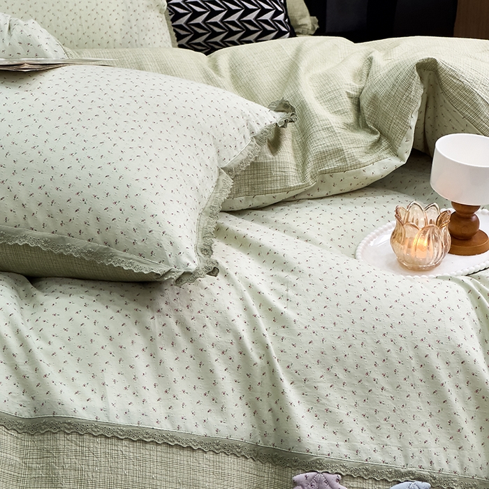 91家纺网 家纺一手货源 找家纺 （总）贝尔 2025新款urban classic枫叶全棉色织提花四件套-花边款