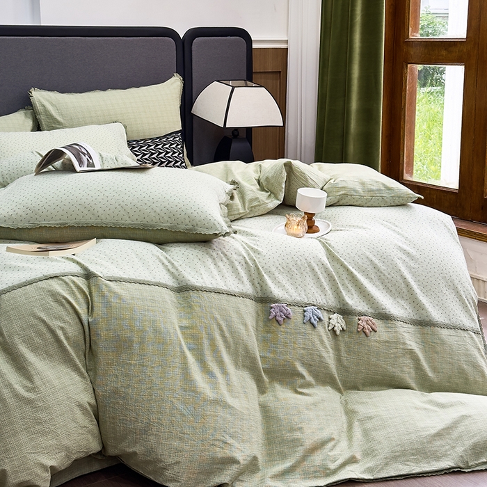 91家纺网 家纺一手货源 找家纺 贝尔 2025新款urban classic枫叶全棉色织提花四件套-花边款 常青藤