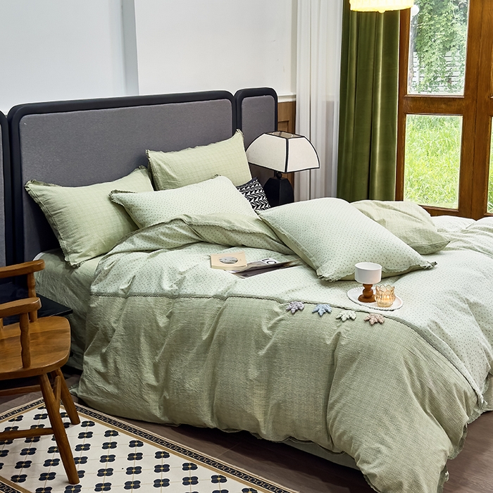 91家纺网 家纺一手货源 找家纺 贝尔 2025新款urban classic枫叶全棉色织提花四件套-花边款 常青藤