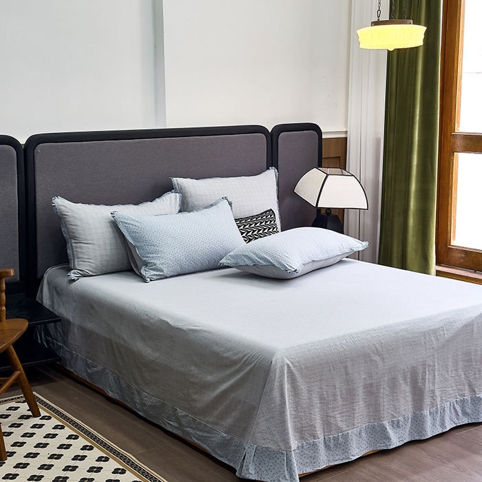 91家纺网 家纺一手货源 找家纺 贝尔 2025新款urban classic枫叶全棉色织提花四件套-花边款 天青雨