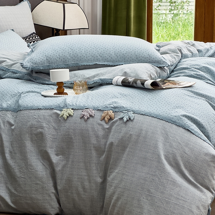 91家纺网 家纺一手货源 找家纺 贝尔 2025新款urban classic枫叶全棉色织提花四件套-花边款 天青雨