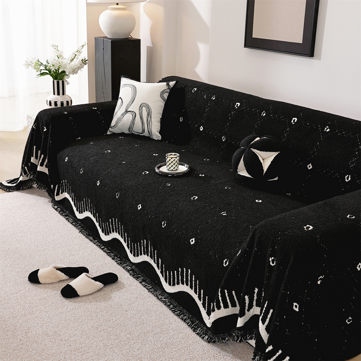 91家纺网 家纺一手货源 找家纺 共鸣沙发垫 2025新款半边绒沙发巾 半边绒黑色