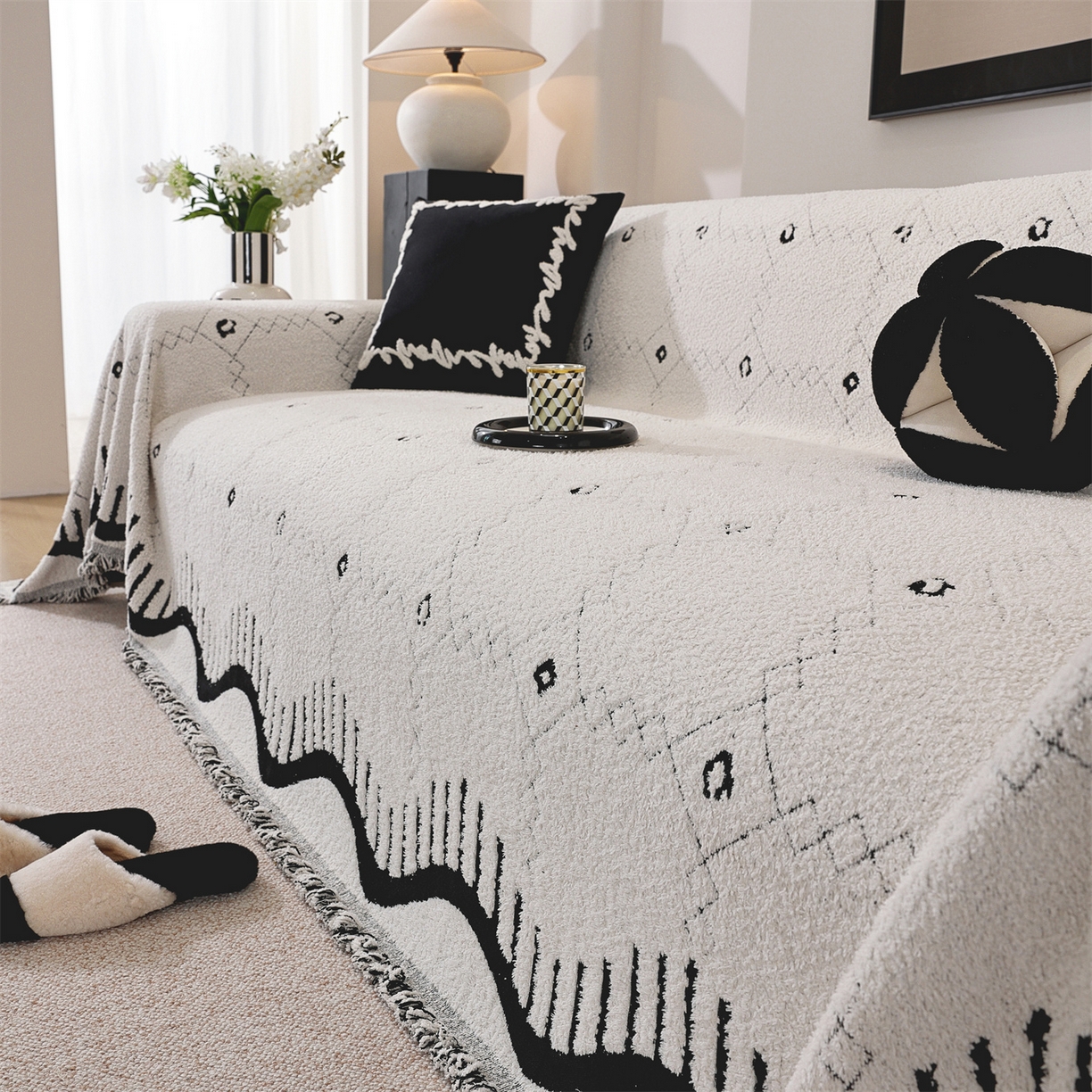 91家纺网 家纺一手货源 找家纺 共鸣沙发垫 2025新款半边绒沙发巾 半边绒米色