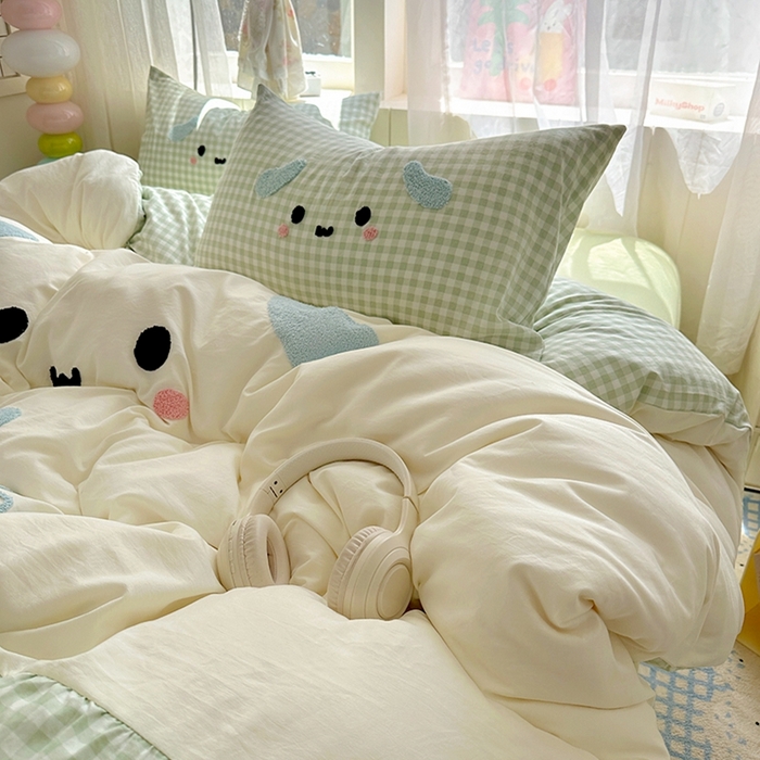 91家纺网 家纺一手货源 找家纺 （总）老K (原美阁） 2025新款超柔公主花边毛巾绣四件套学生季三件套