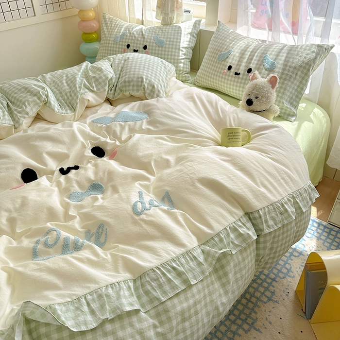 91家纺网 家纺一手货源 找家纺 （总）老K (原美阁） 2025新款超柔公主花边毛巾绣四件套学生季三件套