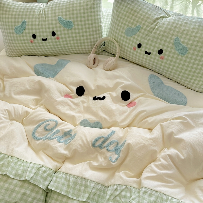 91家纺网 家纺一手货源 找家纺 （总）老K (原美阁） 2025新款超柔公主花边毛巾绣四件套学生季三件套