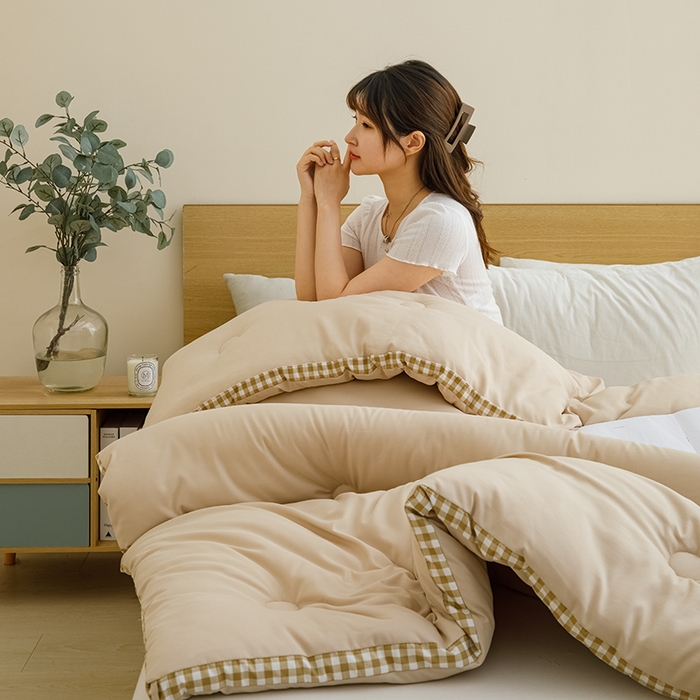 91家纺网 家纺一手货源 找家纺 米米儿家纺 2025新款无印风水洗磨毛立体大豆纤维被被子被芯 卡其