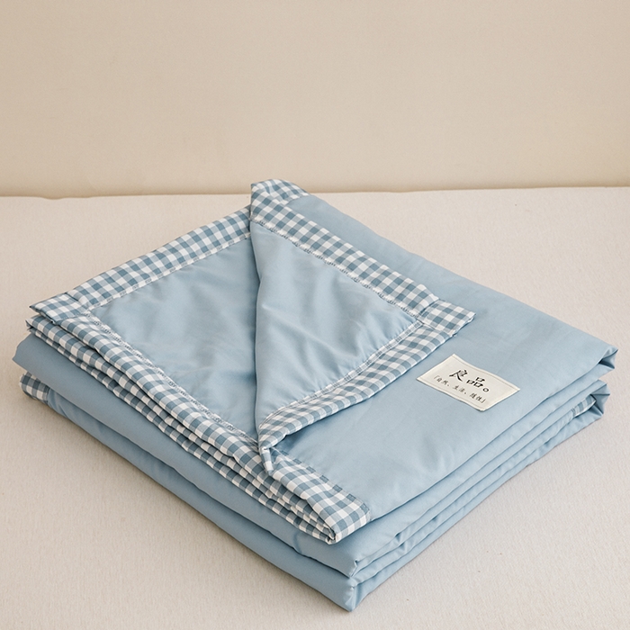 91家纺网 家纺一手货源 找家纺 米米儿家纺 2025新款无印风水洗磨毛立体大豆纤维被被子被芯 浅蓝