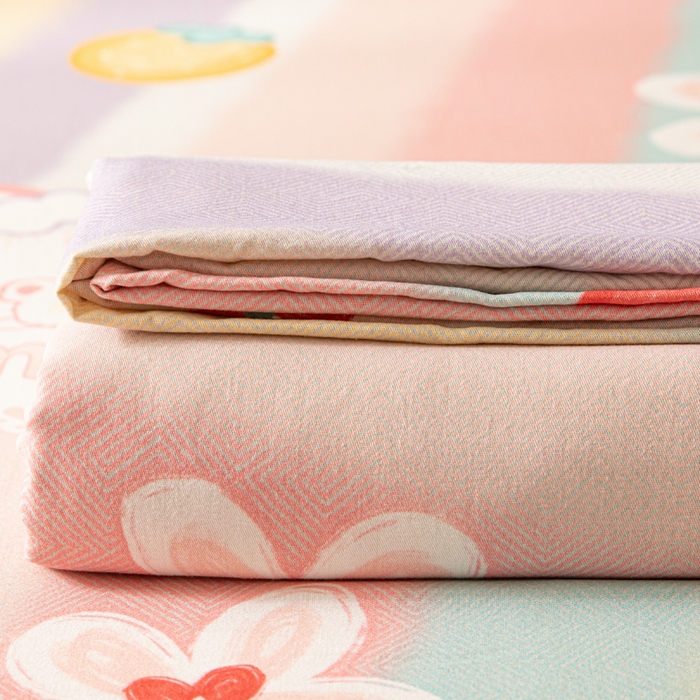 91家纺网 家纺一手货源 找家纺 眠博士 2025新款全棉混纺生态磨毛印花单床单 磨毛床单-七彩草莓