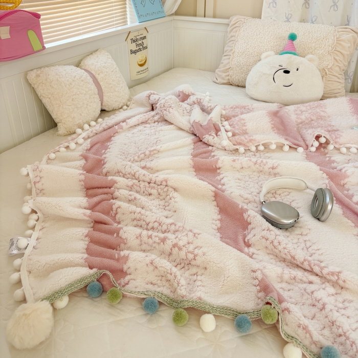 91家纺网 家纺一手货源 找家纺 （总）潮邦创意家居 2025新款250G双色阳离子提花手工小球毯毛毯毯子暖球絮语