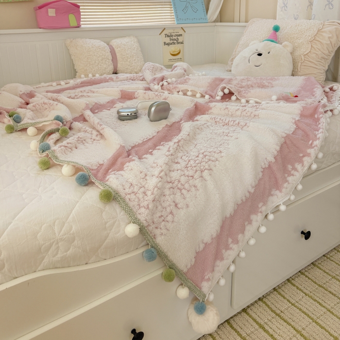 91家纺网 家纺一手货源 找家纺 潮邦创意家居 2025新款250G双色阳离子提花手工小球毯毛毯毯子暖球絮语 暖球絮语-清新粉