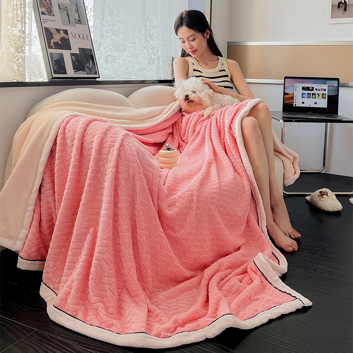 91家纺网 家纺一手货源 找家纺 （总）兰紫橙家纺 2025跨境色织牛奶绒多功能复合毯毯子被套二合一