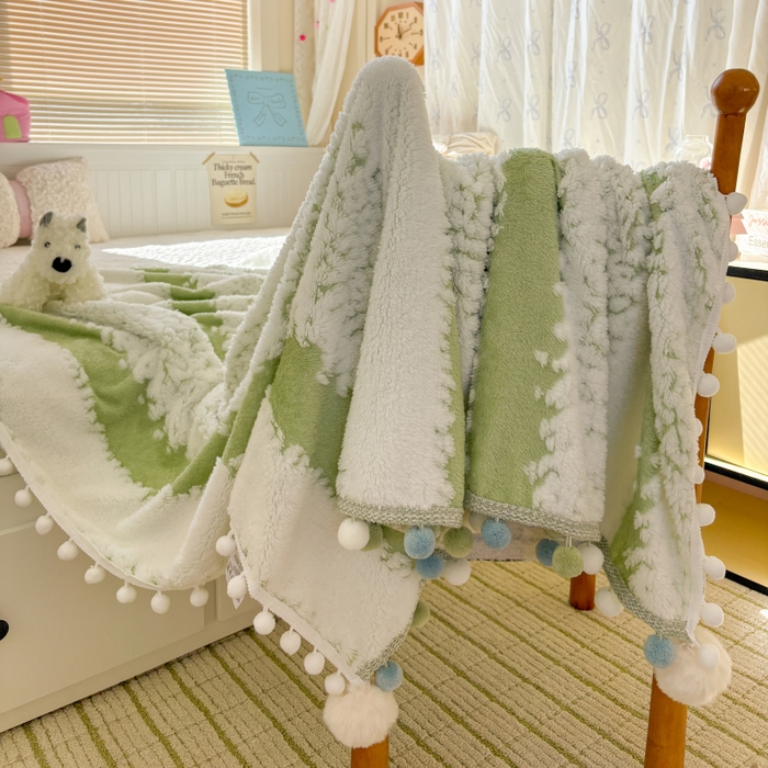 91家纺网 家纺一手货源 找家纺 潮邦创意家居 2025新款250G双色阳离子提花手工小球毯毛毯毯子暖球絮语 暖球絮语-香草绿