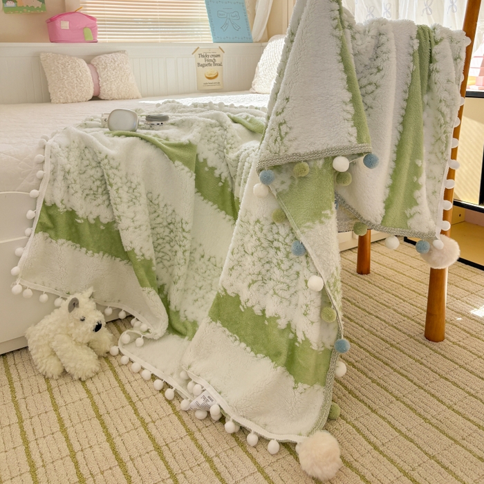 91家纺网 家纺一手货源 找家纺 潮邦创意家居 2025新款250G双色阳离子提花手工小球毯毛毯毯子暖球絮语 暖球絮语-香草绿