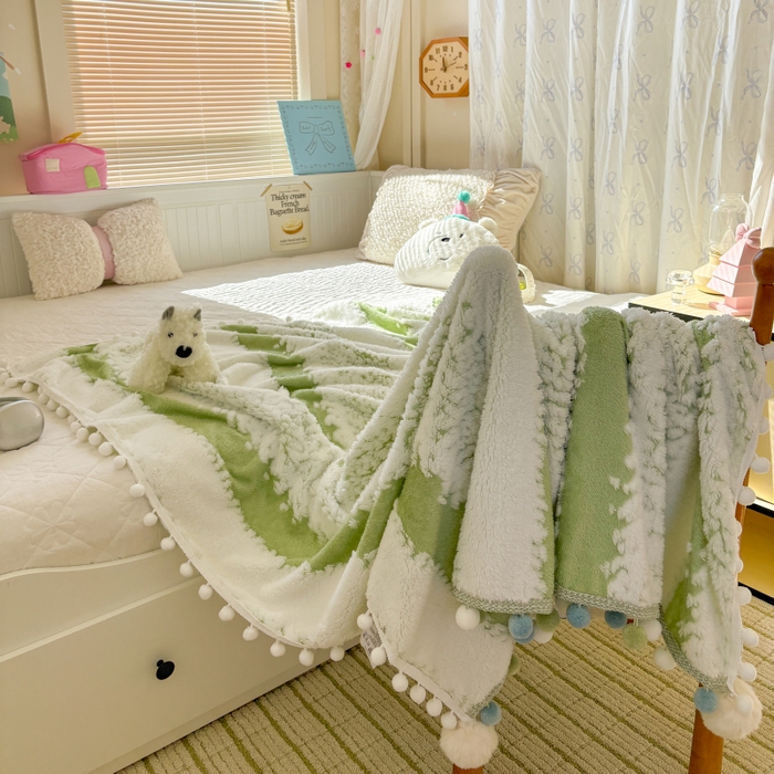 91家纺网 家纺一手货源 找家纺 潮邦创意家居 2025新款250G双色阳离子提花手工小球毯毛毯毯子暖球絮语 暖球絮语-香草绿