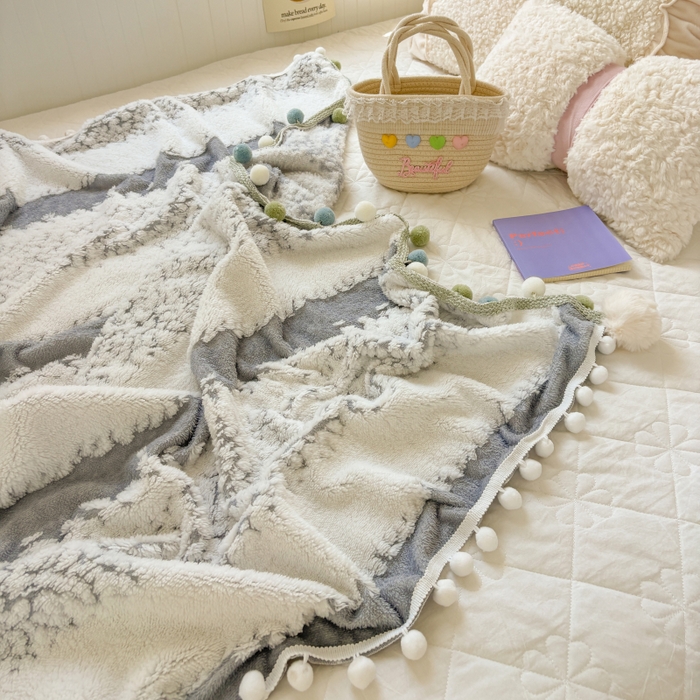 91家纺网 家纺一手货源 找家纺 潮邦创意家居 2025新款250G双色阳离子提花手工小球毯毛毯毯子暖球絮语 暖球絮语-星灰