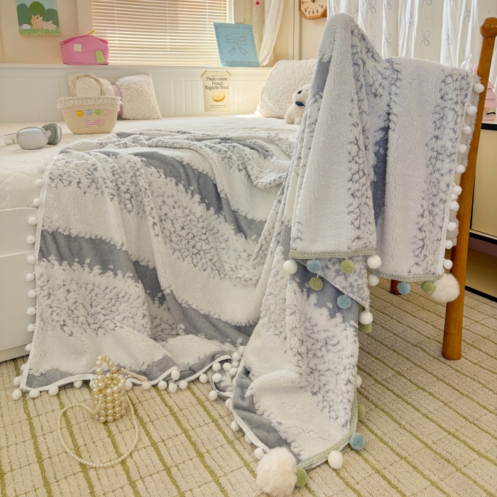 91家纺网 家纺一手货源 找家纺 潮邦创意家居 2025新款250G双色阳离子提花手工小球毯毛毯毯子暖球絮语 暖球絮语-星灰