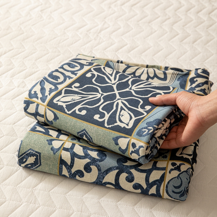 91家纺网 家纺一手货源 找家纺 眠博士 2025新款全棉混纺生态磨毛印花四件套 磨毛四件套-浪漫蓝布