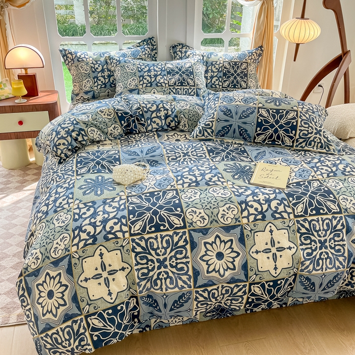 91家纺网 家纺一手货源 找家纺 眠博士 2025新款全棉混纺生态磨毛印花四件套 磨毛四件套-浪漫蓝布