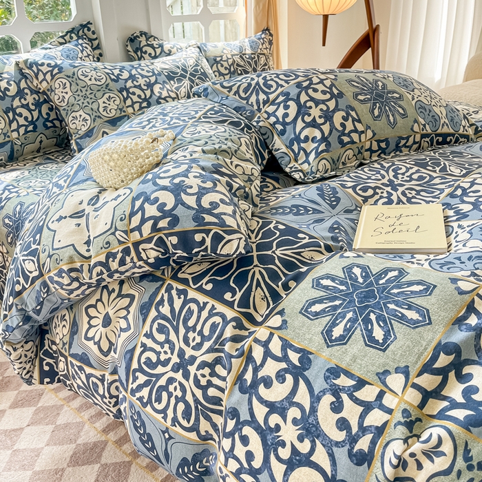 91家纺网 家纺一手货源 找家纺 眠博士 2025新款全棉混纺生态磨毛印花四件套 磨毛四件套-浪漫蓝布