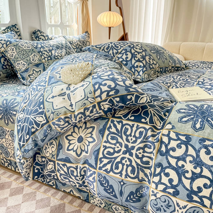 91家纺网 家纺一手货源 找家纺 眠博士 2025新款全棉混纺生态磨毛印花四件套 磨毛四件套-浪漫蓝布