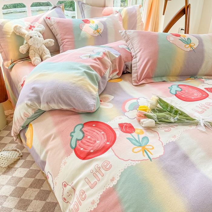 91家纺网 家纺一手货源 找家纺 眠博士 2025新款全棉混纺生态磨毛印花四件套 磨毛四件套-七彩草莓