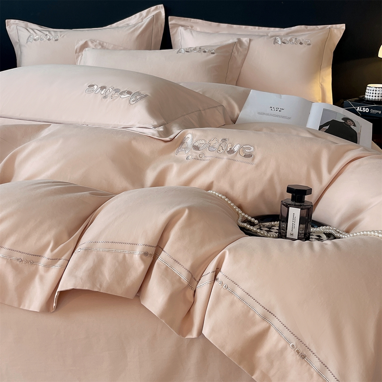 91家纺网 家纺一手货源 找家纺 鼎飞家纺 2025秋冬新款长绒棉纯棉磨毛绣花拼接四件套-以纯系列 以纯-粉玉