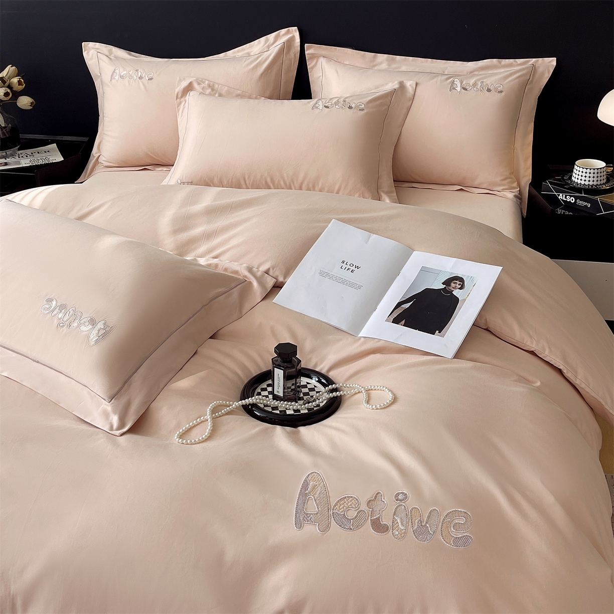 91家纺网 家纺一手货源 找家纺 鼎飞家纺 2025秋冬新款长绒棉纯棉磨毛绣花拼接四件套-以纯系列 以纯-粉玉