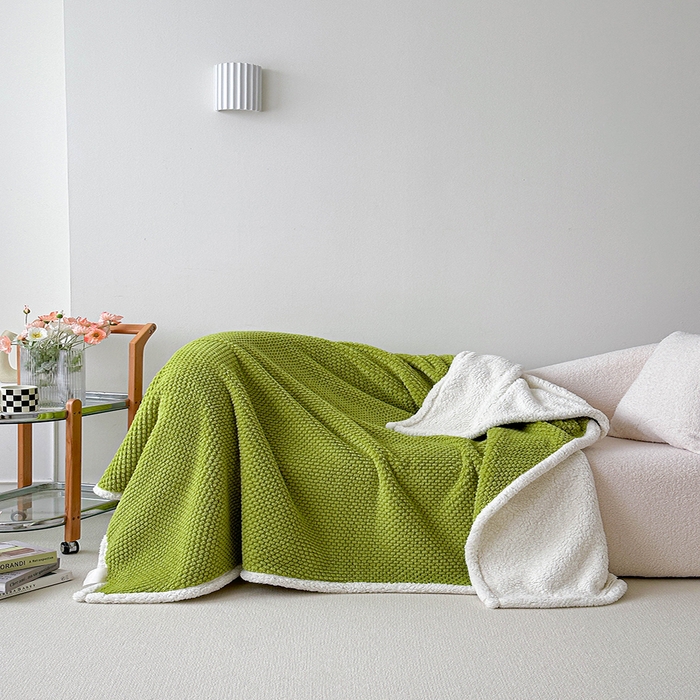 91家纺网 家纺一手货源 找家纺 梵希良品家纺 2025新款玫瑰绒毛毯珊瑚绒小毯子办公室午睡毯床上用盖毯沙发毯毯子 橄榄绿