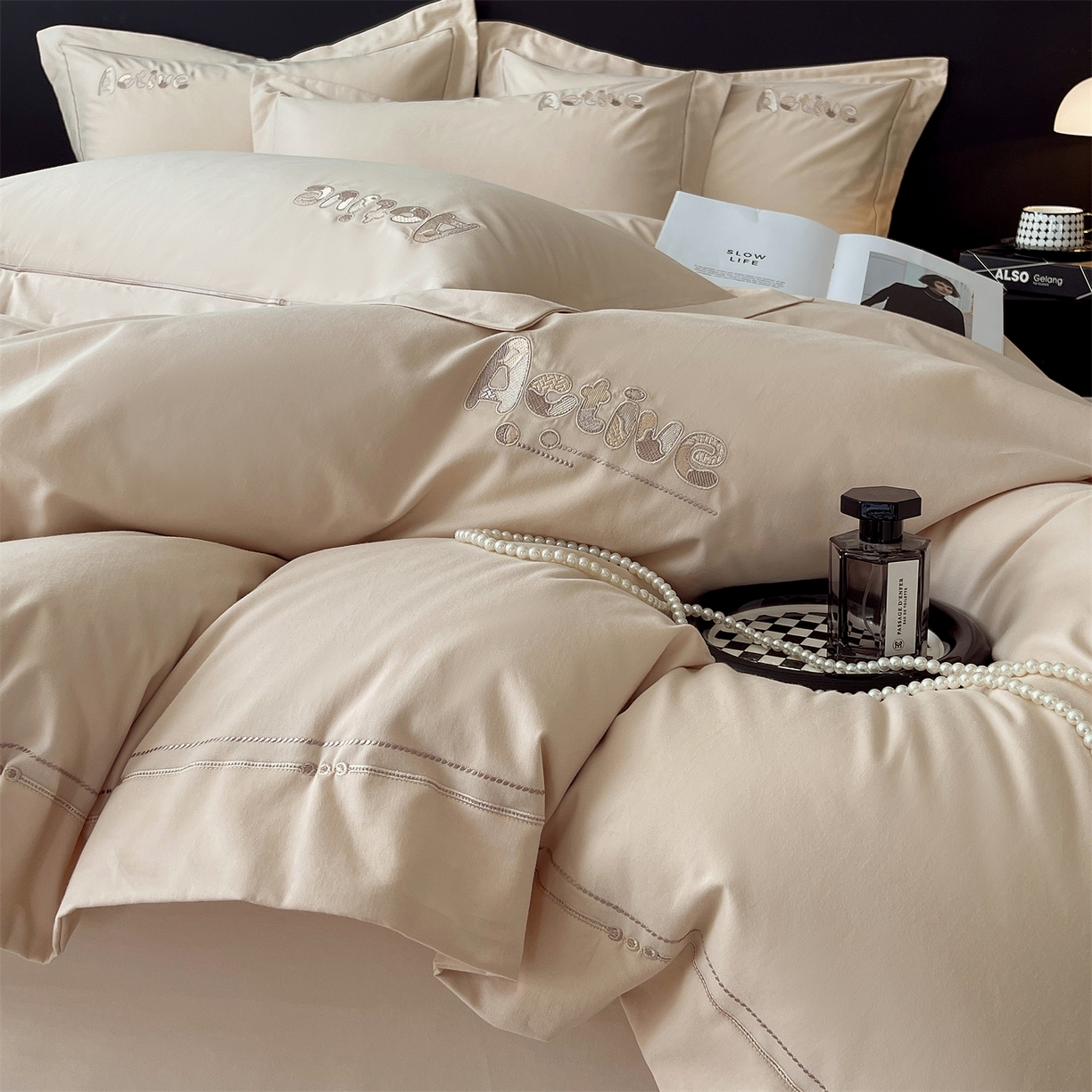 91家纺网 家纺一手货源 找家纺 鼎飞家纺 2025秋冬新款长绒棉纯棉磨毛绣花拼接四件套-以纯系列 以纯-米咖