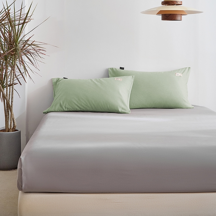 91家纺网 家纺一手货源 找家纺 贝尔 2025新款双拼全棉纯色素色色织磨毛加厚四件套 艾草绿-山灰