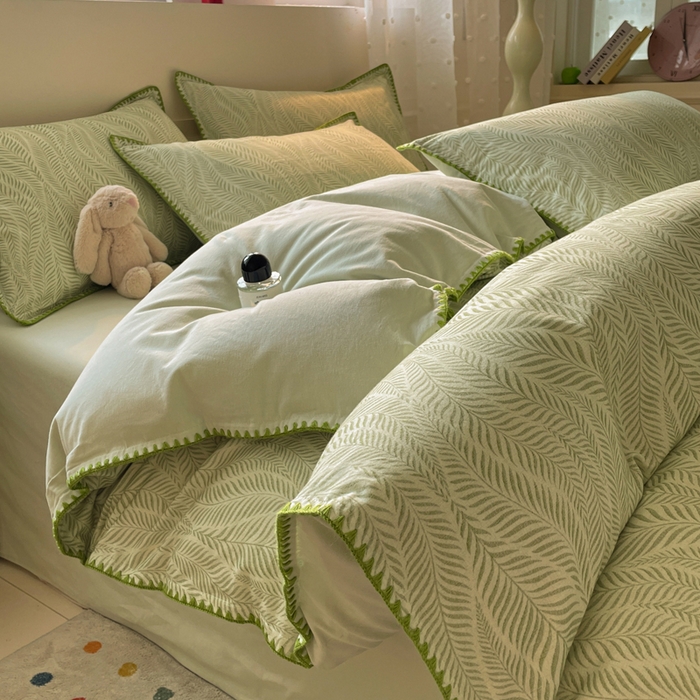 91家纺网 家纺一手货源 找家纺 如一 2025新款加厚全棉磨毛三角针四件套 原野-绿