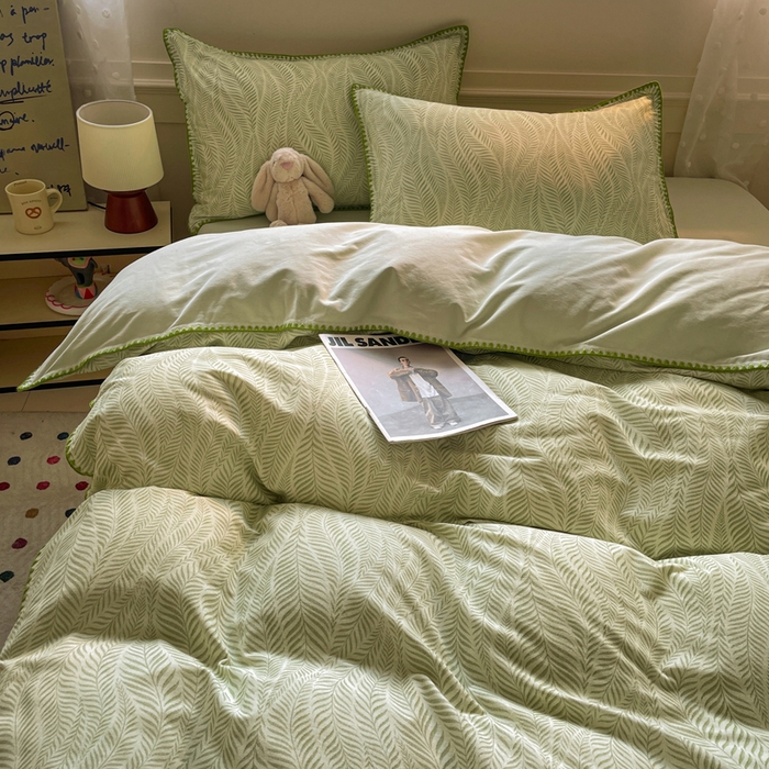 91家纺网 家纺一手货源 找家纺 如一 2025新款加厚全棉磨毛三角针四件套 原野-绿