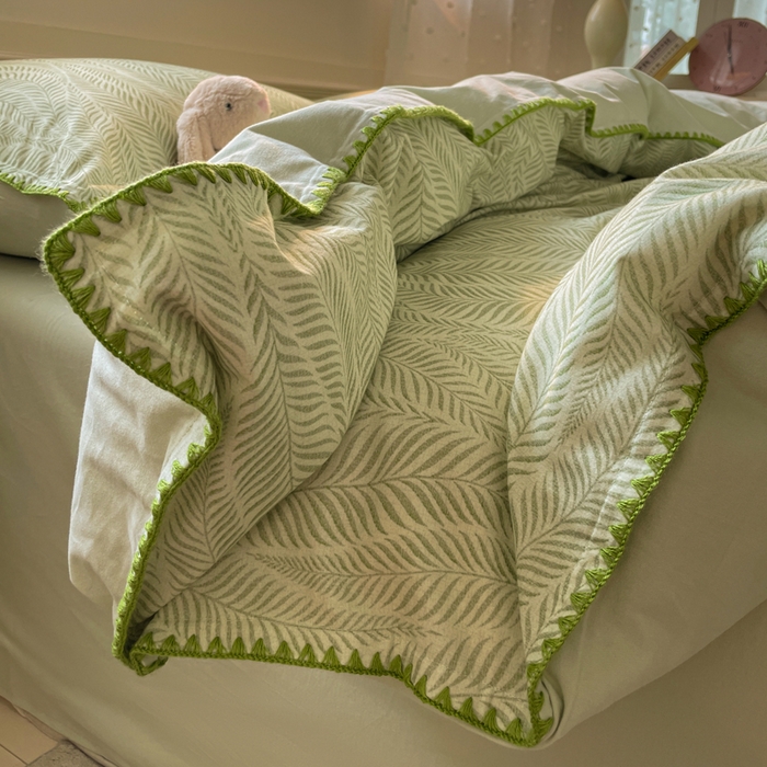 91家纺网 家纺一手货源 找家纺 如一 2025新款加厚全棉磨毛三角针四件套 原野-绿