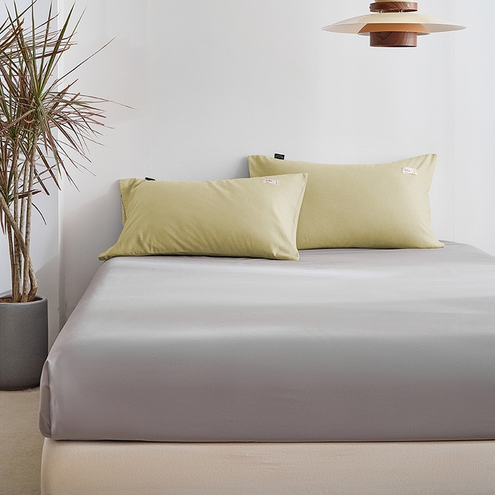 91家纺网 家纺一手货源 找家纺 贝尔 2025新款双拼全棉纯色素色色织磨毛加厚四件套 牛油果绿-山灰