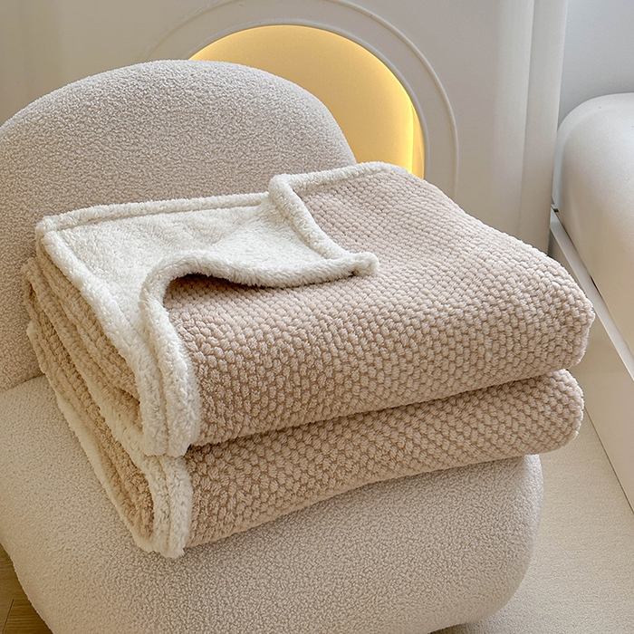 91家纺网 家纺一手货源 找家纺 梵希良品家纺 2025新款玫瑰绒毛毯珊瑚绒小毯子办公室午睡毯床上用盖毯沙发毯毯子 奶咖